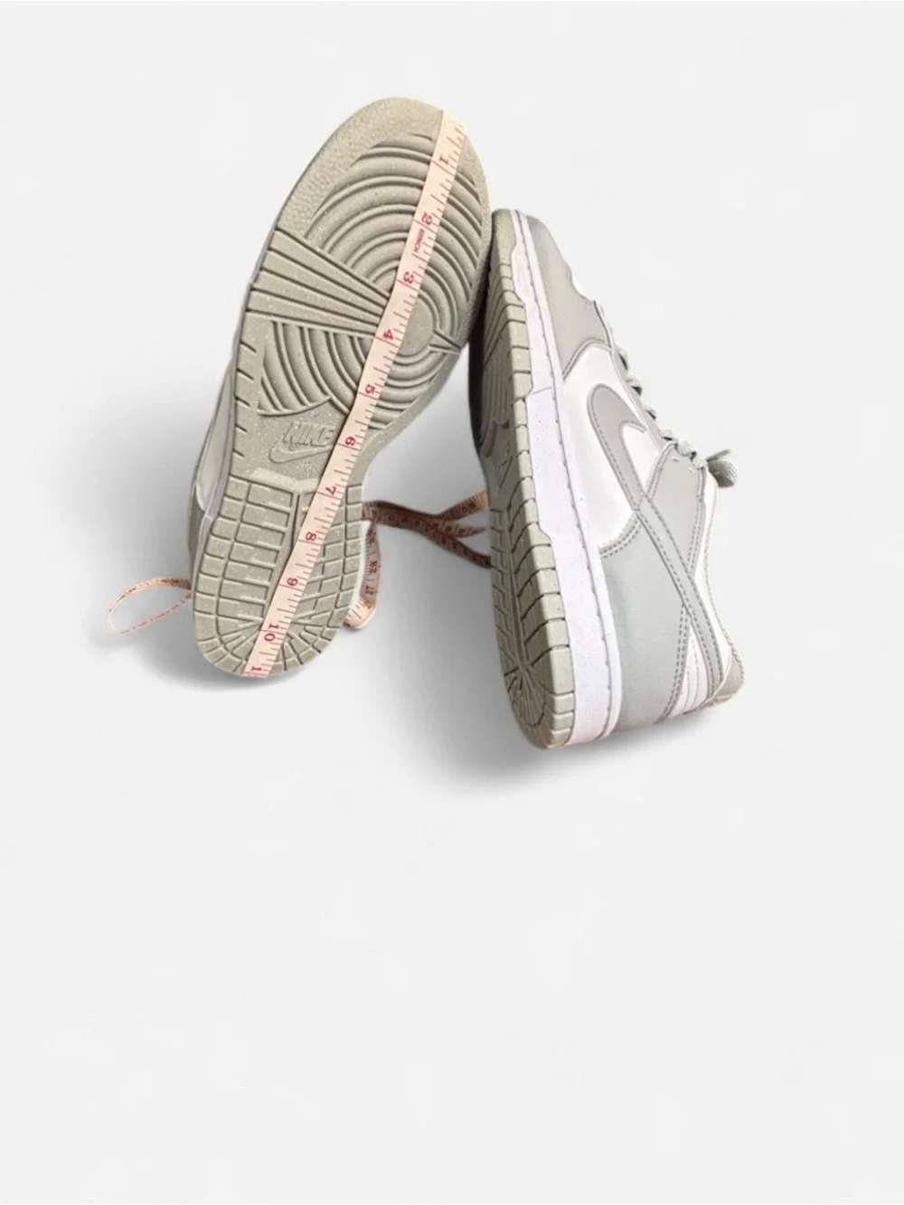Nike classic low
